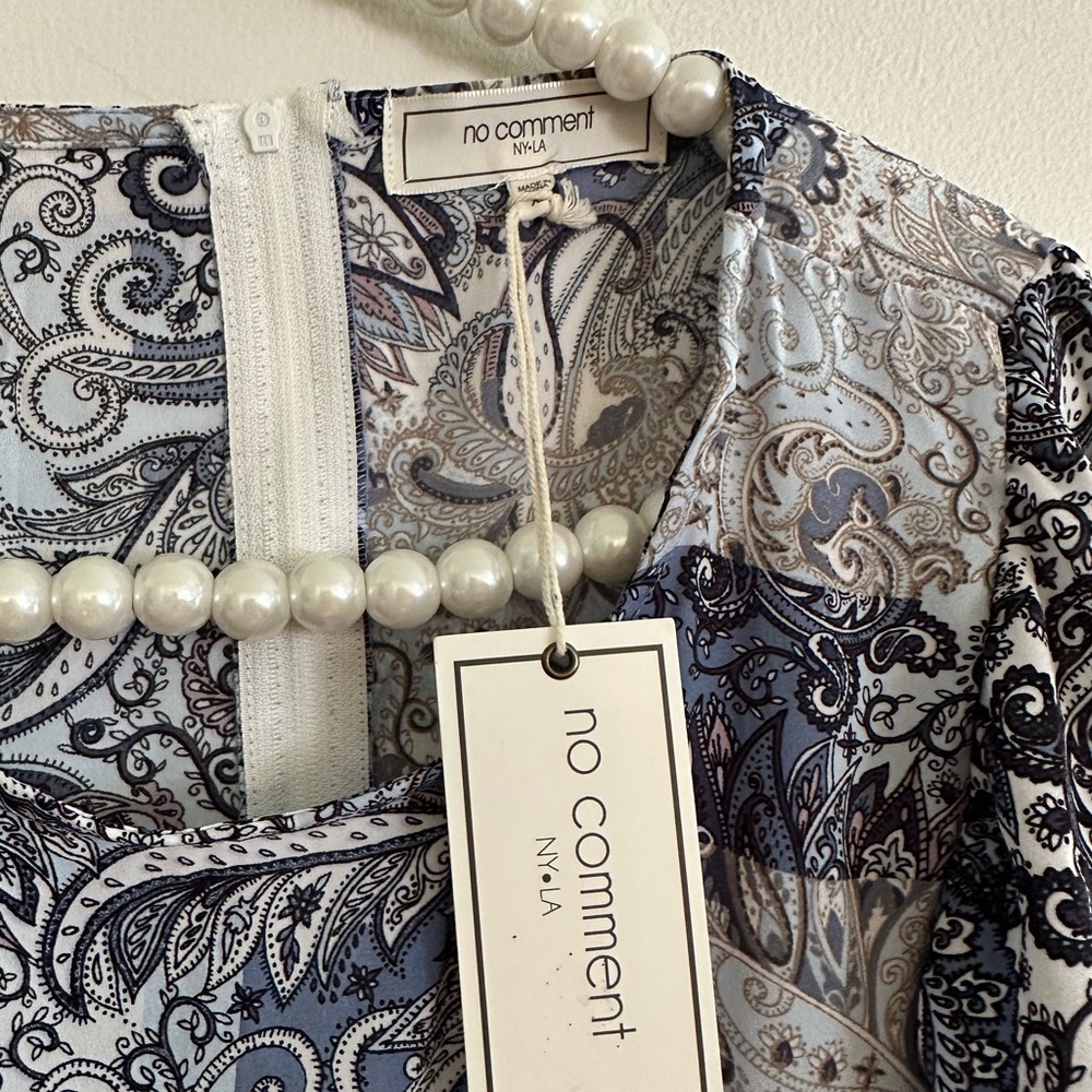 NWT| Cutout Long Sleeve Summer Dress - Picture 5 of 6